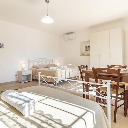 Trullo Carsico By Itriahomes Ceglie Messapica Dış mekan fotoğraf